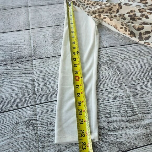 Blu Halo Boutique Women's Top Size Small RN156832 Leopard Print BIB! NWT - Picture 10 of 11